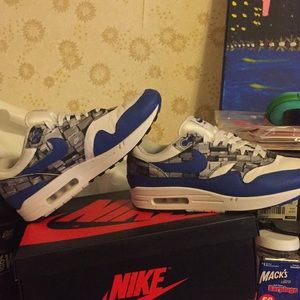 Used Nike Air Max 1 Atmos 2018 pair